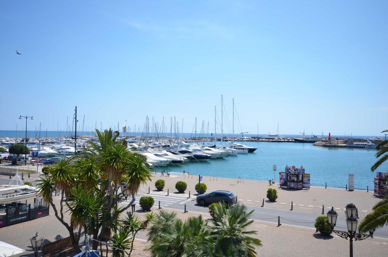Golive Deluxe Apartment Cambrils Bagian luar foto